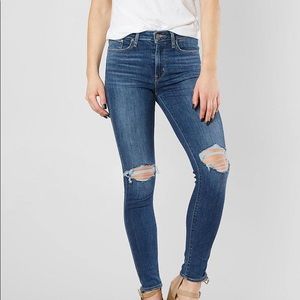 Levi’s 721 High Rise Skinny Stretch Jean